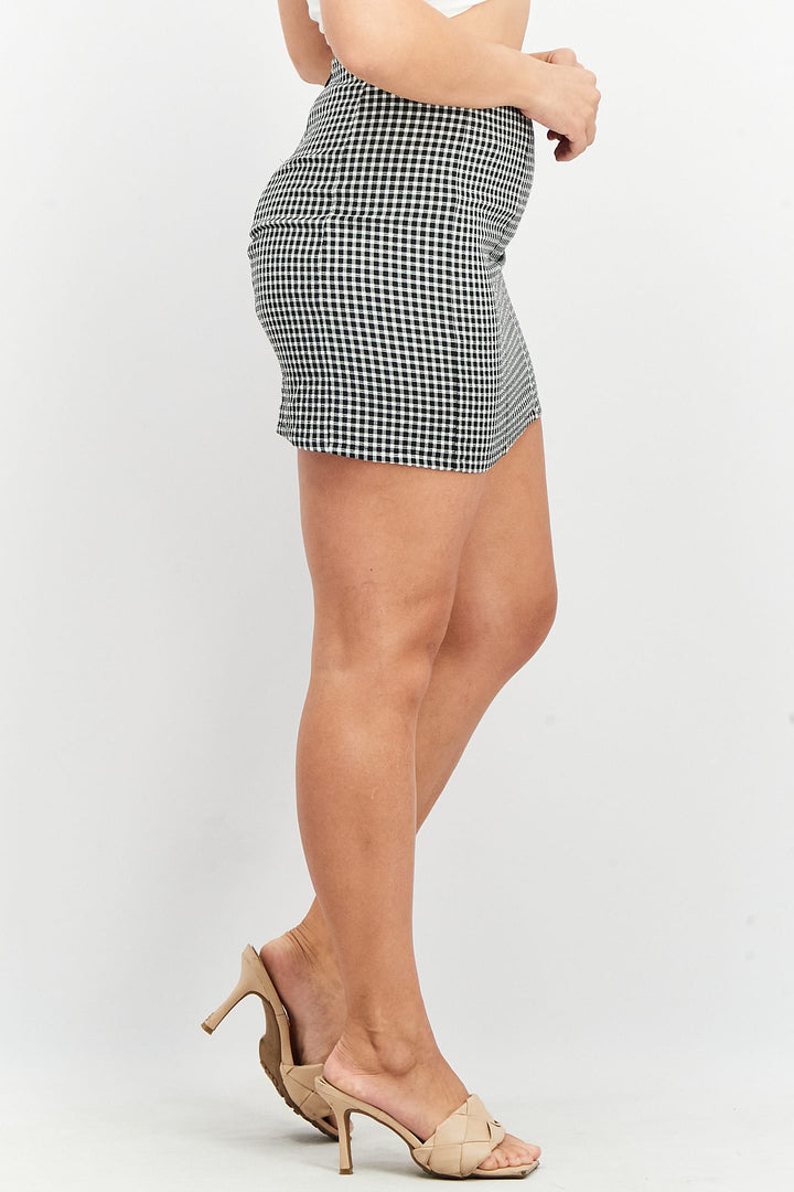 Women Checkered Mini Skirt, Black/White